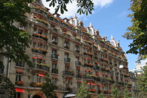 Plaza-Athénée_Fashion Spirit