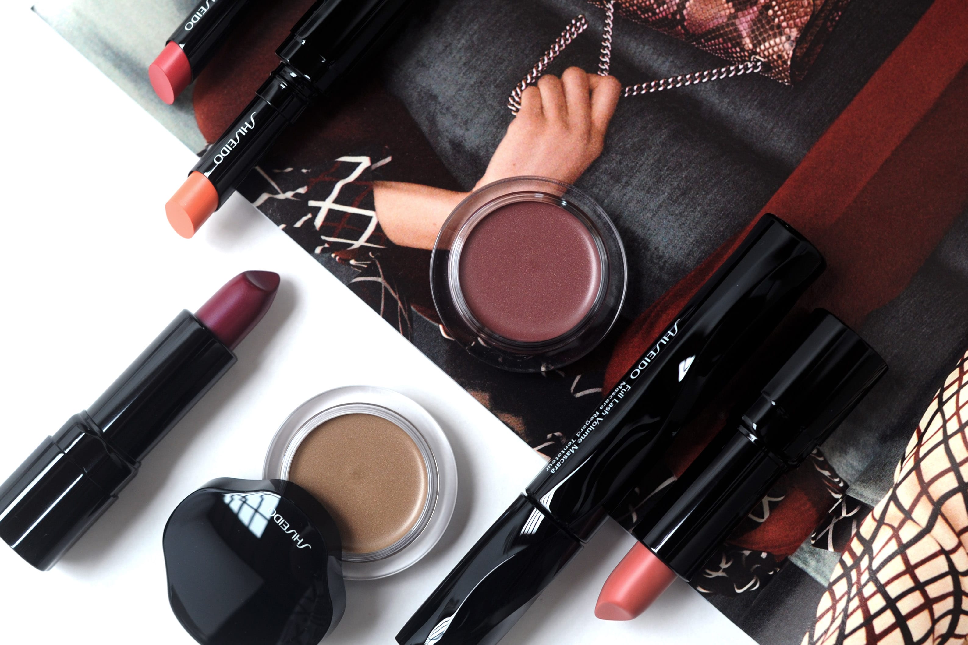 косметика shiseido и mac. Shiseido makeup. Shiseido vi605. косметика шисейдо отзывы. шисейдо 2006.