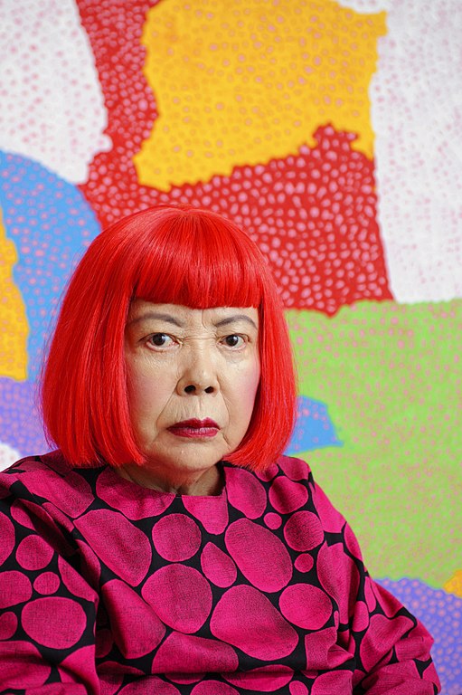 La Fondation Louis Vuitton expose la pièce psychédélique de Yayoi Kusama