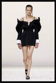 Sarah Burton chez Givenchy : renouer avec la culture de la couture française