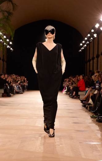 Balenciaga printemps-été 2026 : Piccioli ramène la maison à ses racines