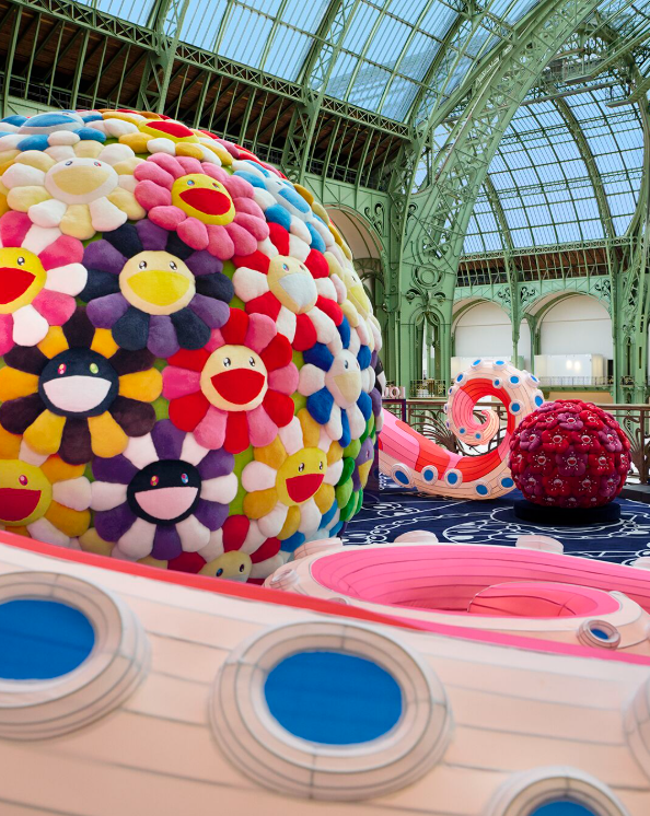 Louis Vuitton à Art Basel Paris 2025 : Capucines réinventé