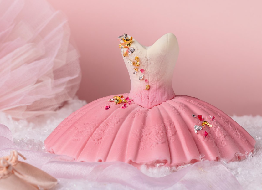 Bûches de Noël des maisons de luxe 2025 : 5 créations d’exception