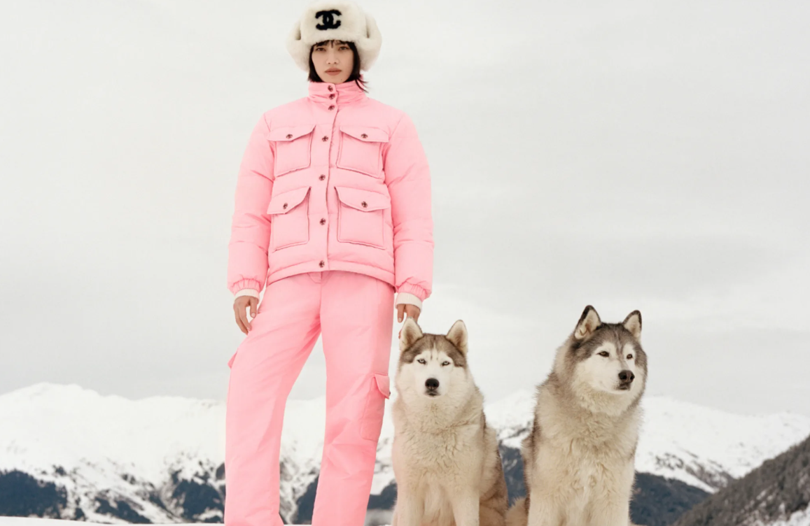 Coco Neige Chanel 2026 : le skiwear comme langage culturel