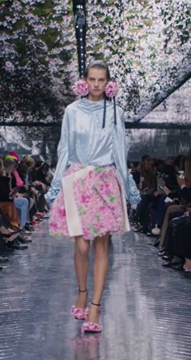 Dior Haute Couture Printemps-Eté 2026 : Jonathan Anderson réaffirme le soft power de la couture