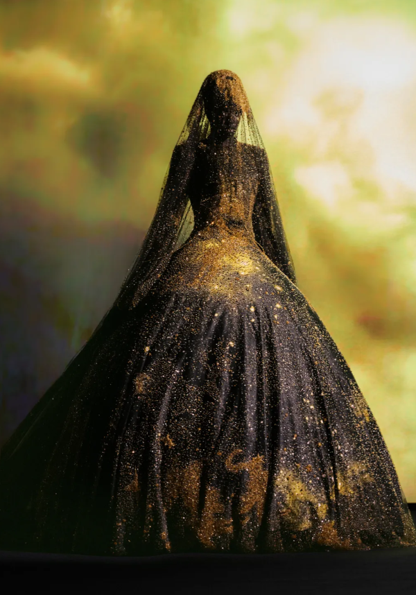 Haute couture 2026 : l’univers théâtral de Robert Wun