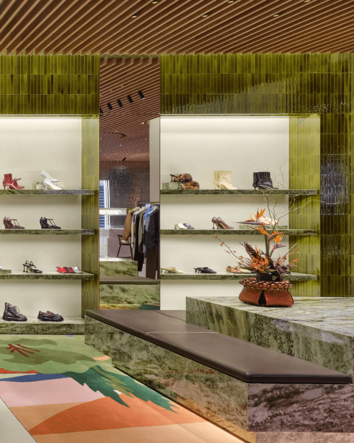 Casa Loewe Ginza : stratégie et enjeux du flagship