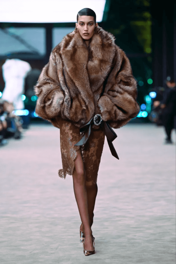 Saint Laurent automne-hiver 2026 : analyse du défilé