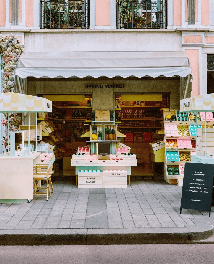 Pop-up store luxe été 2026 | Prada Beauty Spring Market