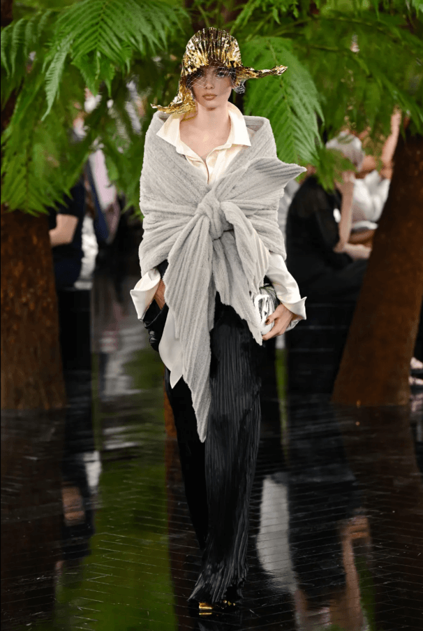 défilé haute couture Dior fall 2026