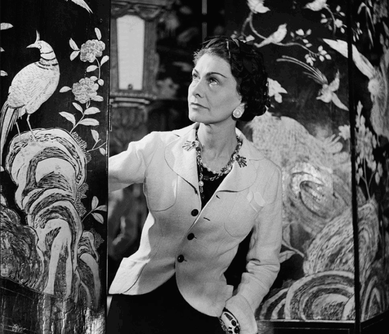 Gabrielle Chanel : biographie de Coco Chanel, fondatrice de la maison Chanel