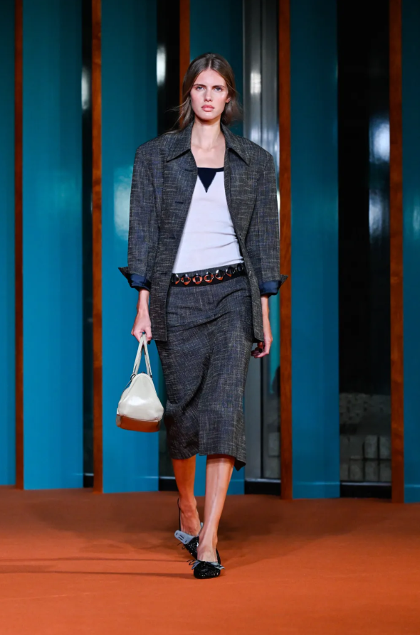 Fashion Week Printemps-Eté 2027 | Tory Burch : un virage créatif pour piloter la montée en gamme