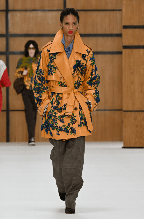 Fashion Week Printemps-Eté 2027 | Burberry entre héritage de marque et désir de modernité