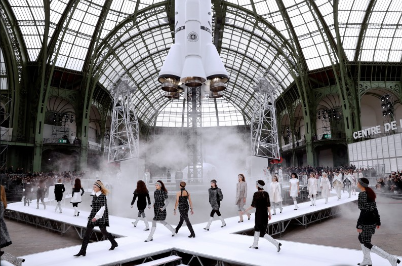 Brand Marketing culture | Chanel et les défilés au Grand Palais