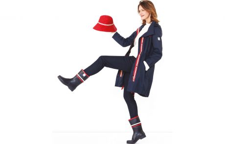 Inès de la Fressange lance une collection capsule pour Aigle