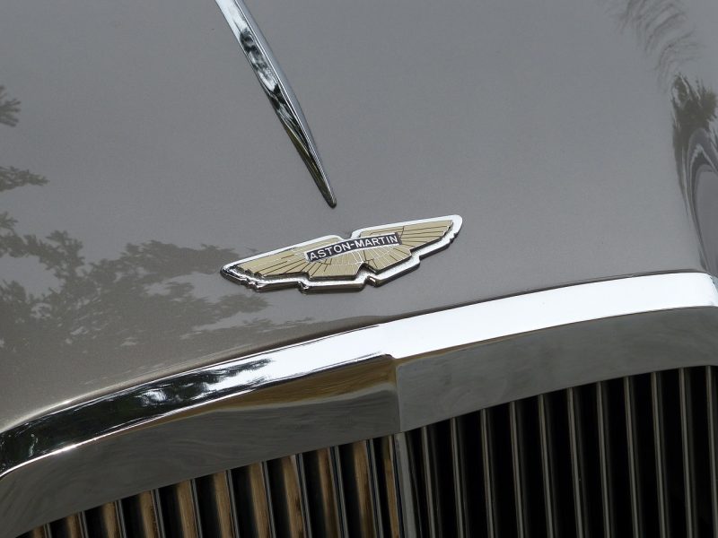 Aston Martin veut entrer à la bourse de Londres