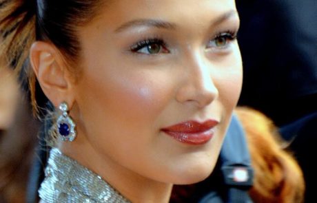 Michael Kors présente sa nouvelle égérie Bella Hadid