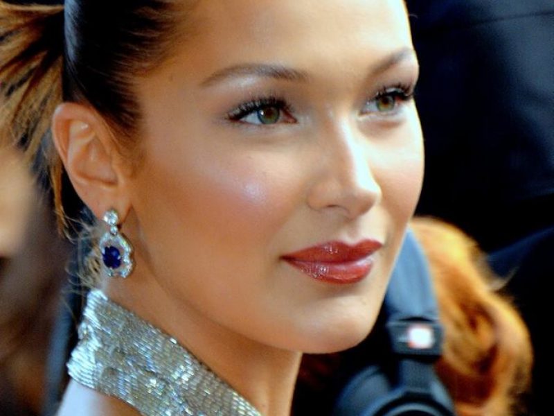 Michael Kors présente sa nouvelle égérie Bella Hadid