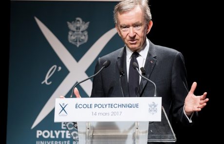 Bernard Arnault intègre la liste Forbes des 75 personnes les plus puissantes