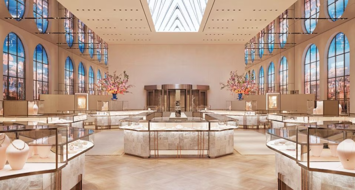 LVMH rouvre la boutique mythique de Tiffany & Co. à New-York