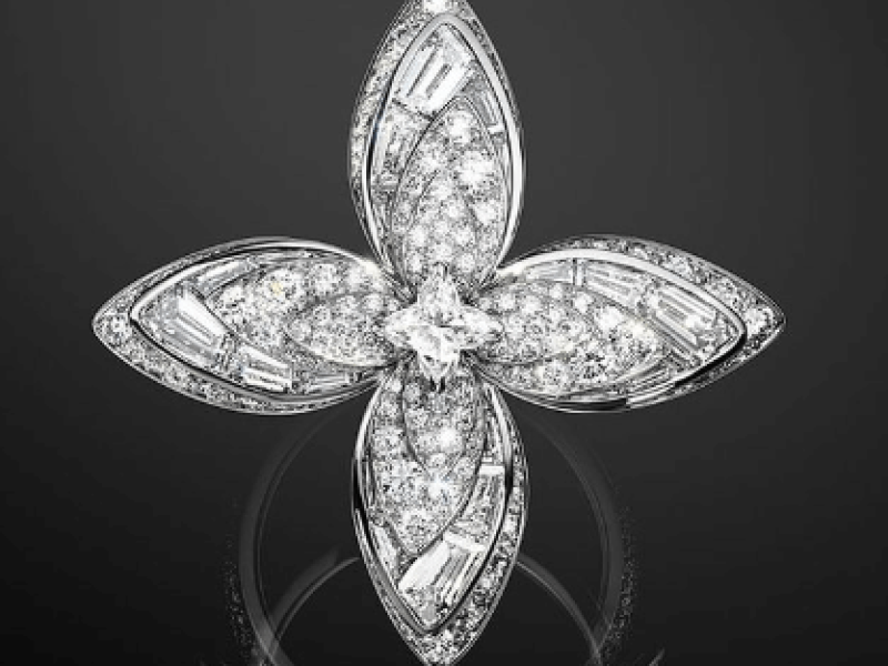 Diamants : Vuitton fait briller le savoir-faire français
