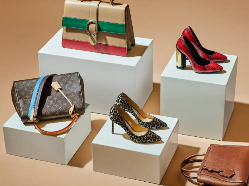 Luxe d’occasion : les marques patrimoniales brillent sur Vinted