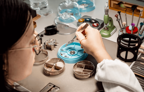 Cartier : la quête des futurs talents de l’horlogerie