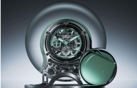 Hublot invite Daniel Arsham à revisiter la montre de poche