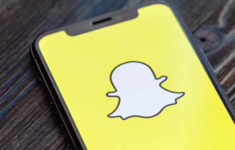Snapchat et le luxe : défis et opportunités pour les maisons