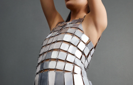 100 ans de haute couture exposés chez Bonhams Cornette de Saint Cyr