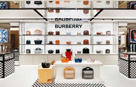 Burberry s’offre une galerie au Victoria and Albert Museum