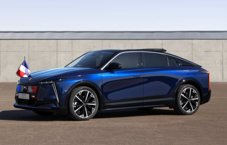 Luxe : la DS N°8 rend hommage au savoir-faire français