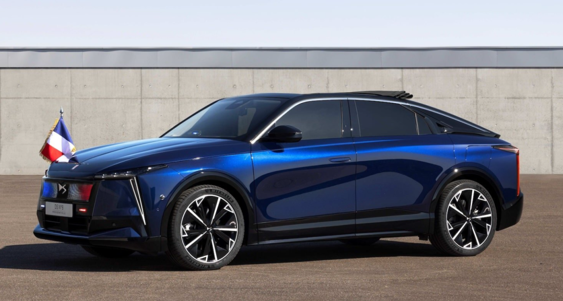 Luxe : la DS N°8 rend hommage au savoir-faire français