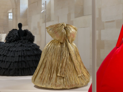 Balenciaga par Demna : l’exposition anniversaire