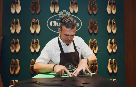The Church’s Craft : initiation au savoir-faire des souliers de luxe