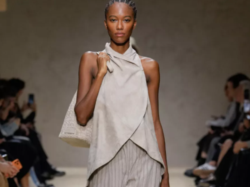 Défilé Armani printemps-été 2026 : le testament mode de Giorgio Armani