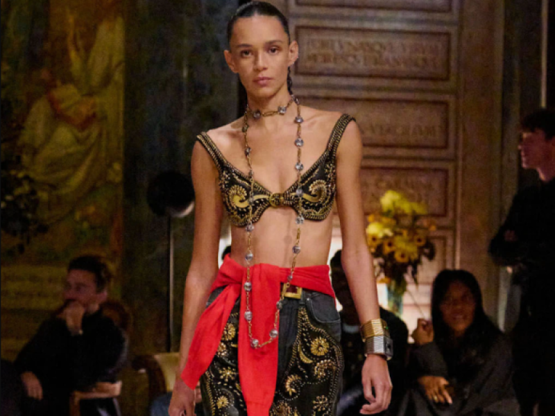Dario Vitale chez Versace : comment composer avec un si lourd héritage ?