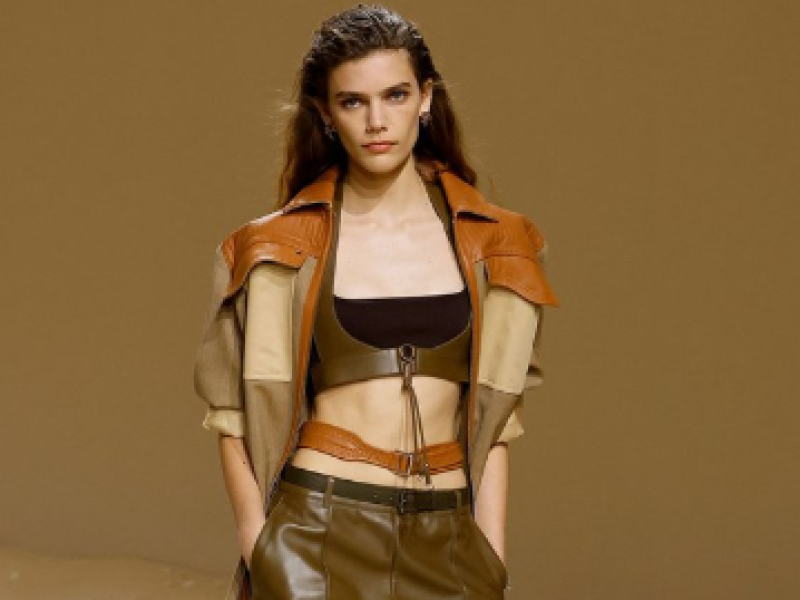 Hermès par Nadège Vanhee-Cybulski : le langage couture du cuir