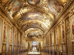 Braquage au Louvre : un coup porté au cœur du patrimoine qui inquiète aussi le luxe