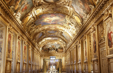 Braquage au Louvre : un coup porté au cœur du patrimoine qui inquiète aussi le luxe