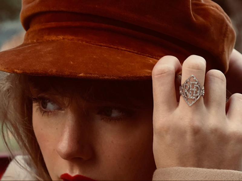 Taylor Swift Red (Taylor’s Version) : la bague Cathy Waterman