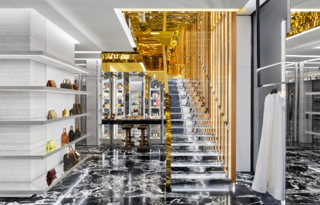 Celine ouvre un flagship stratégique à Milan