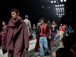 Dolce & Gabbana Homme hiver 2026 : le retour d’un vestiaire masculin de pouvoir