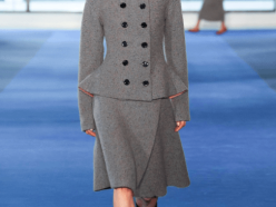 Proenza Schouler Automne-Hiver 2026 : la transition maîtrisée de Rachel Scott