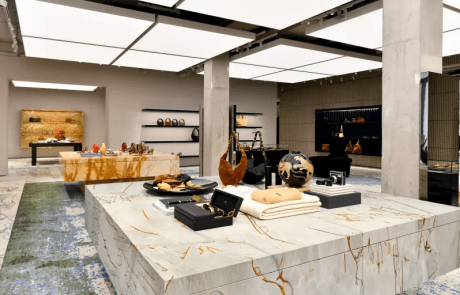 Retail de luxe | Saint Laurent opère la mue stratégique de son format boutique