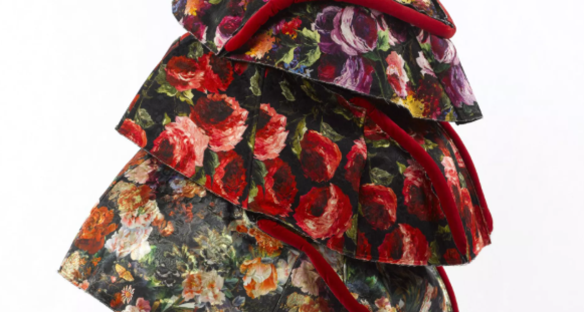 Tisser, broder, sublimer : les savoir-faire de la mode s&rsquo;exposent au Palais Galliera