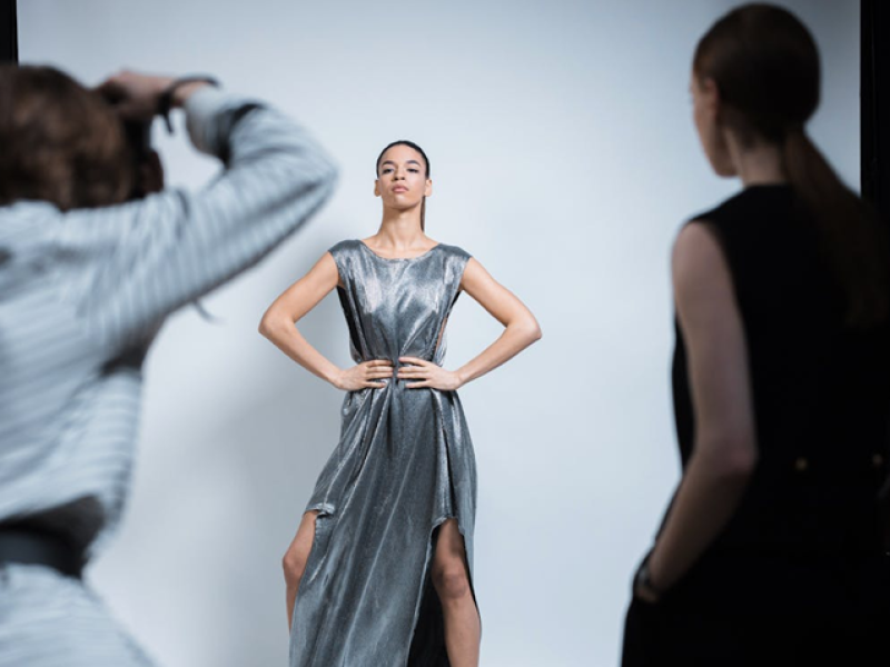 Comment se former au métier de fashion designer ?