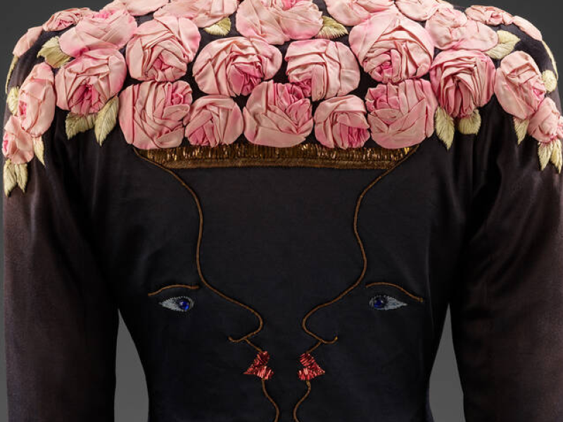Exposition de mode | Schiaparelli à l&rsquo;honneur au Victoria & Albert Museum
