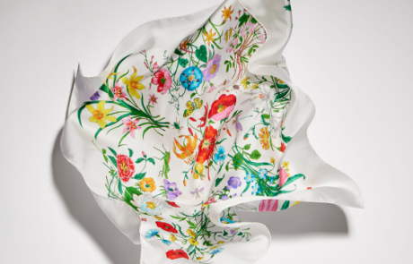 Gucci valorise ses archives avec The Art of Silk à Los Angeles