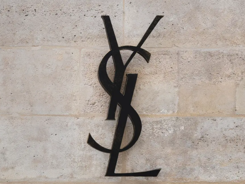 Brand Marketing du luxe | Les codes Saint Laurent